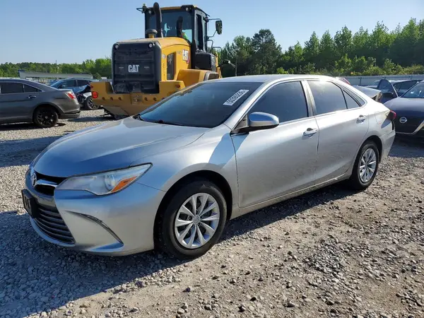4T1BF1FKXHU434898 2017 TOYOTA CAMRY - Image 1