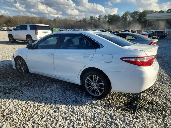 4T1BF1FKXHU437378 2017 TOYOTA CAMRY - Image 2