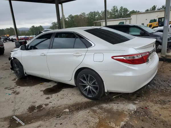 4T1BF1FKXHU438899 2017 TOYOTA CAMRY - Image 2