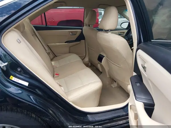 4T1BF1FKXHU445853 2017 TOYOTA CAMRY - Image 8
