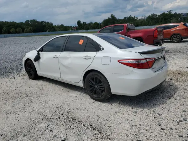 4T1BF1FKXHU448297 2017 TOYOTA CAMRY - Image 2