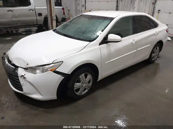 4T1BF1FKXHU449191 2017 TOYOTA CAMRY - Image 2