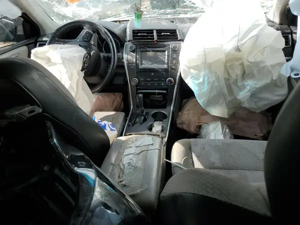 4T1BF1FKXHU449515 2017 TOYOTA CAMRY - Image 8