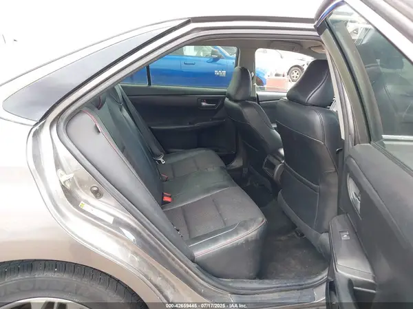 4T1BF1FKXHU617427 2017 TOYOTA CAMRY - Image 8