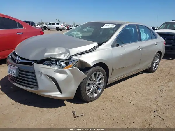 4T1BF1FKXHU619291 2017 TOYOTA CAMRY - Image 2
