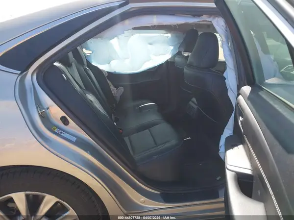 4T1BF1FKXHU619291 2017 TOYOTA CAMRY - Image 8