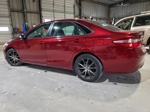 4T1BF1FKXHU623454 2017 TOYOTA CAMRY - Image 2