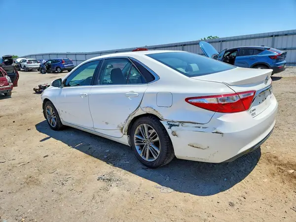 4T1BF1FKXHU626998 2017 TOYOTA CAMRY - Image 2