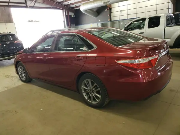 4T1BF1FKXHU630940 2017 TOYOTA CAMRY - Image 2