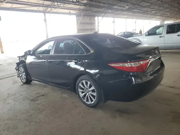 4T1BF1FKXHU633319 2017 TOYOTA CAMRY - Image 2