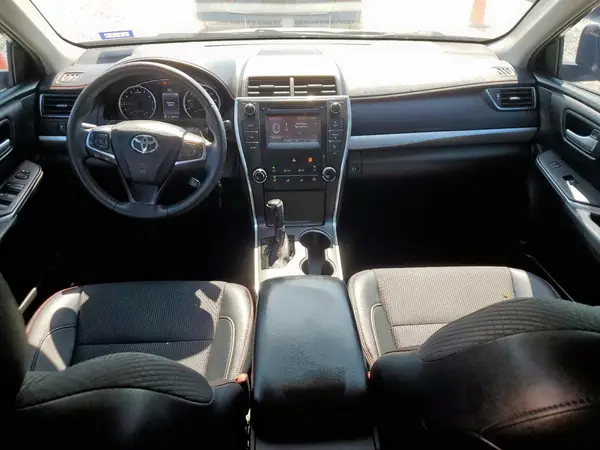 4T1BF1FKXHU633403 2017 TOYOTA CAMRY - Image 8