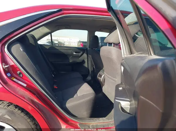 4T1BF1FKXHU635667 2017 TOYOTA CAMRY - Image 8