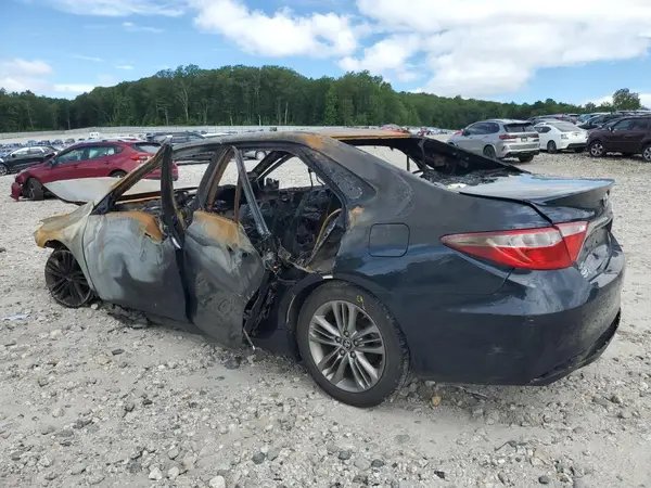 4T1BF1FKXHU636589 2017 TOYOTA CAMRY - Image 2