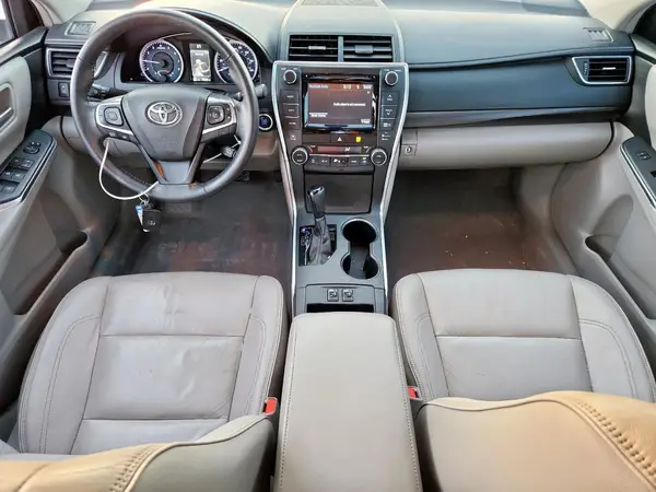 4T1BF1FKXHU639962 2017 TOYOTA CAMRY - Image 8