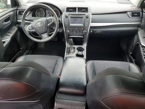 4T1BF1FKXHU640772 2017 TOYOTA CAMRY - Image 8