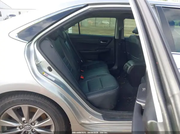 4T1BF1FKXHU643722 2017 TOYOTA CAMRY - Image 8