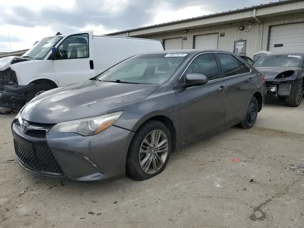 4T1BF1FKXHU648435 2017 TOYOTA CAMRY - Image 1