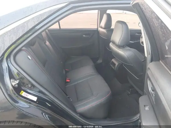 4T1BF1FKXHU651044 2017 TOYOTA CAMRY - Image 8