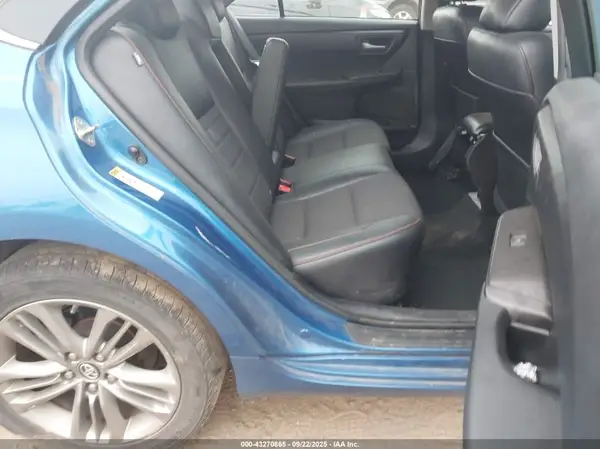 4T1BF1FKXHU651657 2017 TOYOTA CAMRY - Image 8