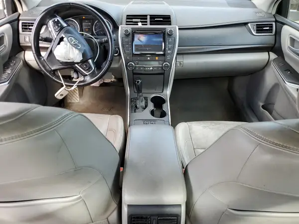 4T1BF1FKXHU652615 2017 TOYOTA CAMRY - Image 8