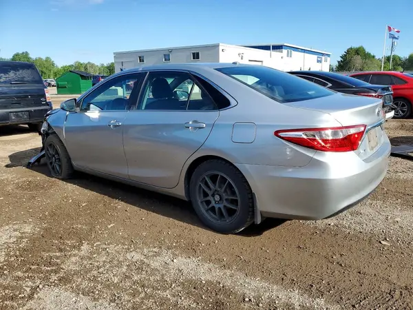 4T1BF1FKXHU653229 2017 TOYOTA CAMRY - Image 2