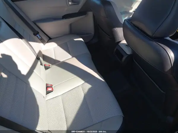 4T1BF1FKXHU658401 2017 TOYOTA CAMRY - Image 8