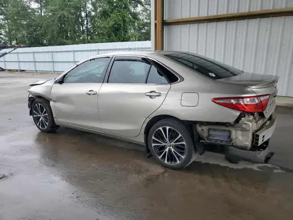 4T1BF1FKXHU660858 2017 TOYOTA CAMRY - Image 2