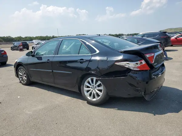 4T1BF1FKXHU662559 2017 TOYOTA CAMRY - Image 2