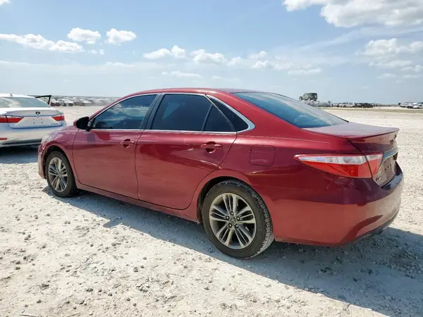 4T1BF1FKXHU664442 2017 TOYOTA CAMRY - Image 2