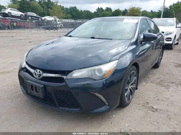 4T1BF1FKXHU665378 2017 TOYOTA CAMRY - Image 2