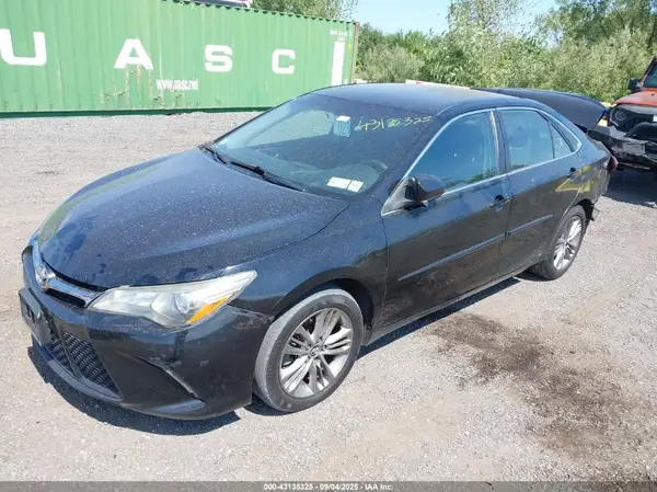 4T1BF1FKXHU665669 2017 TOYOTA CAMRY - Image 2