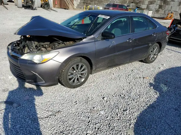 4T1BF1FKXHU668927 2017 TOYOTA CAMRY - Image 1