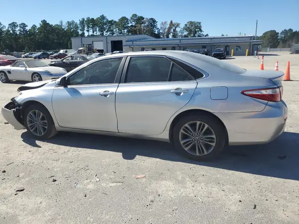 4T1BF1FKXHU669009 2017 TOYOTA CAMRY - Image 2