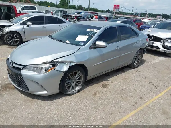 4T1BF1FKXHU677756 2017 TOYOTA CAMRY - Image 2