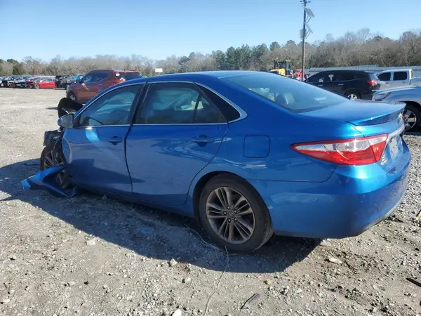 4T1BF1FKXHU678180 2017 TOYOTA CAMRY - Image 2