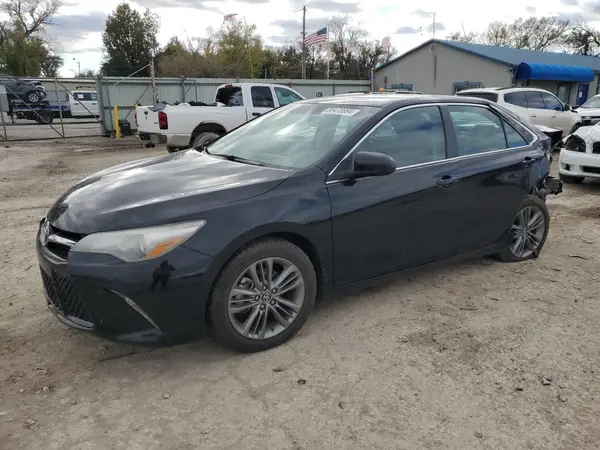 4T1BF1FKXHU680110 2017 TOYOTA CAMRY - Image 1