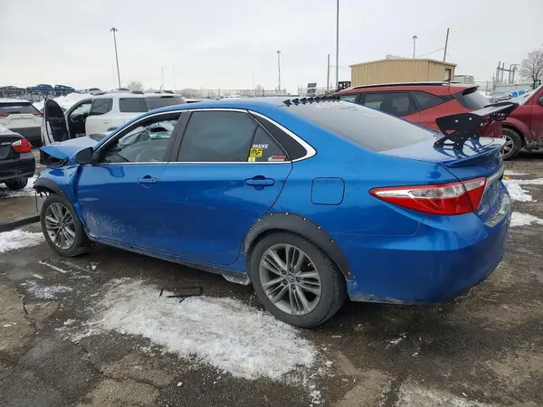 4T1BF1FKXHU680589 2017 TOYOTA CAMRY - Image 2