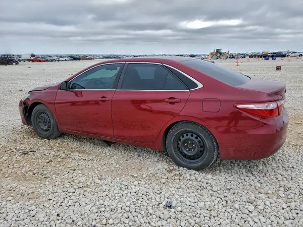 4T1BF1FKXHU681340 2017 TOYOTA CAMRY - Image 2