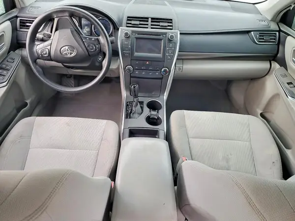 4T1BF1FKXHU682049 2017 TOYOTA CAMRY - Image 8
