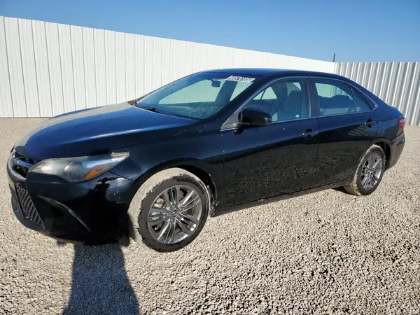 4T1BF1FKXHU682469 2017 TOYOTA CAMRY - Image 1