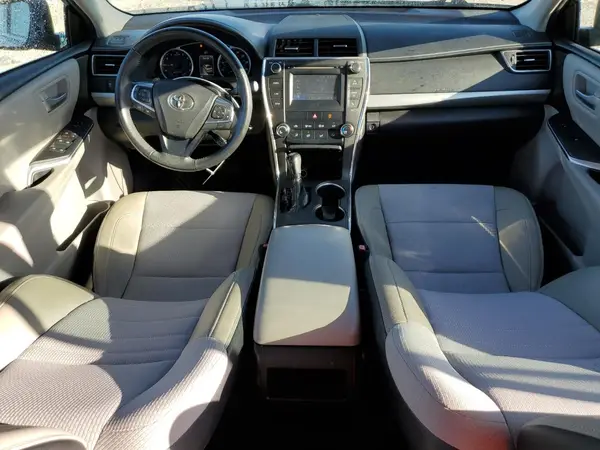 4T1BF1FKXHU682469 2017 TOYOTA CAMRY - Image 8