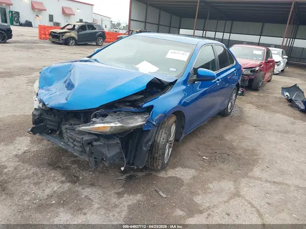4T1BF1FKXHU682651 2017 TOYOTA CAMRY - Image 2