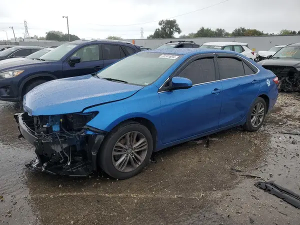 4T1BF1FKXHU683296 2017 TOYOTA CAMRY - Image 1
