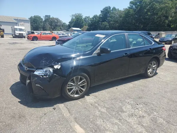 4T1BF1FKXHU683458 2017 TOYOTA CAMRY - Image 1