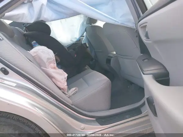 4T1BF1FKXHU691625 2017 TOYOTA CAMRY - Image 8