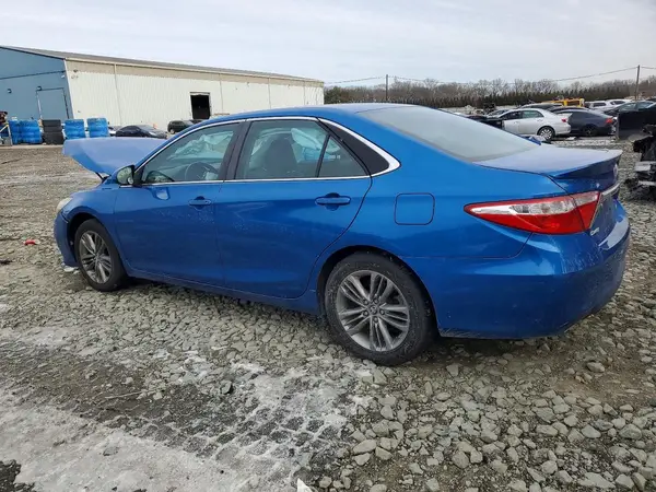 4T1BF1FKXHU692404 2017 TOYOTA CAMRY - Image 2