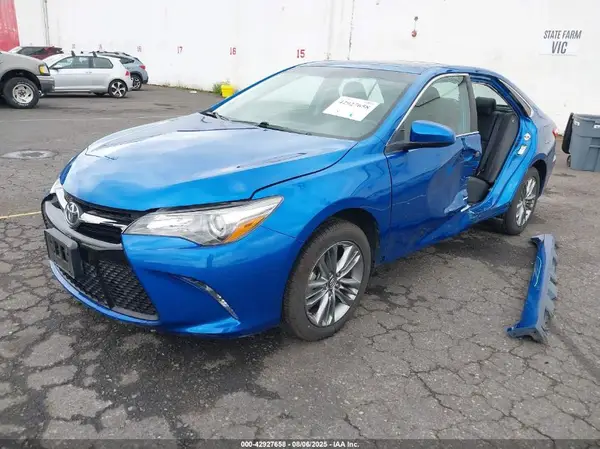 4T1BF1FKXHU694654 2017 TOYOTA CAMRY - Image 2