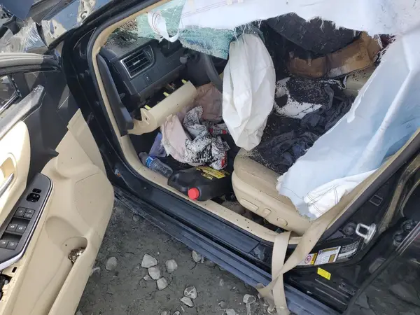 4T1BF1FKXHU704664 2017 TOYOTA CAMRY - Image 8