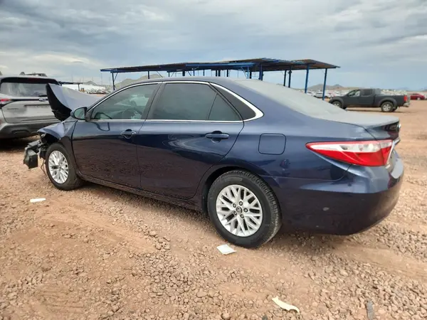 4T1BF1FKXHU706219 2017 TOYOTA CAMRY - Image 2