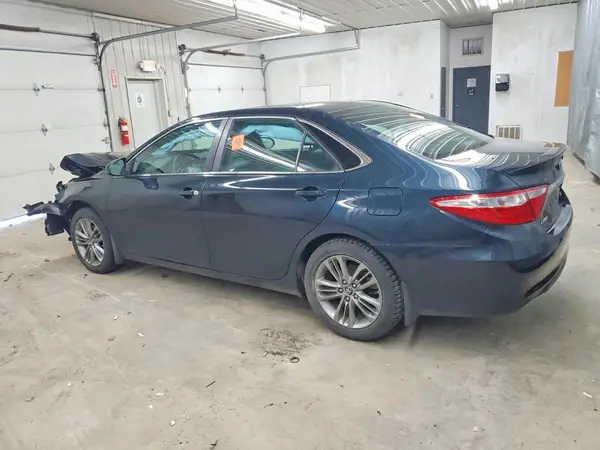 4T1BF1FKXHU712098 2017 TOYOTA CAMRY - Image 2